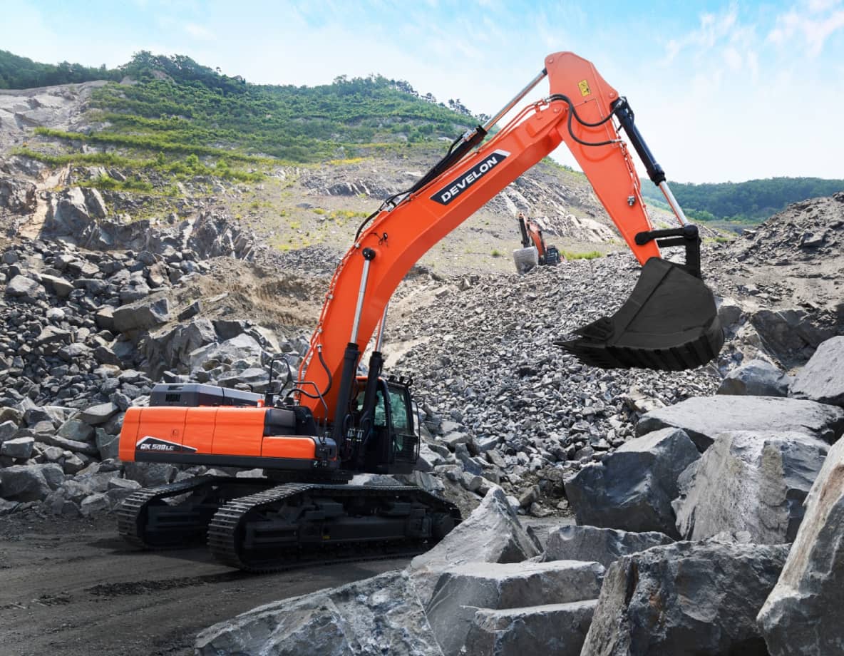 /images/sections/catalog/excavators/tracked/DX530LC-7B (HDICC)/DX530LC-7B (HDICC)-02.jpg